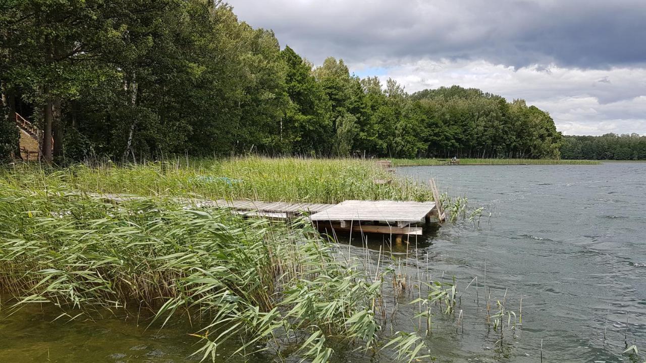 Domek Mazurski Caloroczny Nad Jeziorem Z Jacuzzi Spa Pasym Kültér fotó